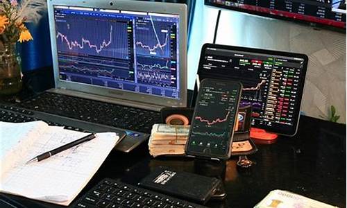 黄金走势期货(黄金走势在哪个软件里看)_https://www.czdghg.com_上期所_第1张